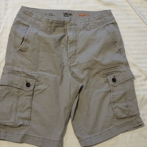urban pipeline Other - Urban pipeline superflex cargo hit at knee shorts